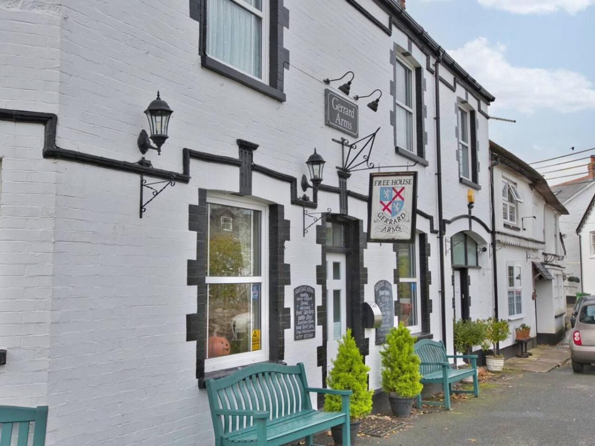 Lovely 2-Bed Apartment Colyton, Nr. Jurassic Coast Экстерьер фото
