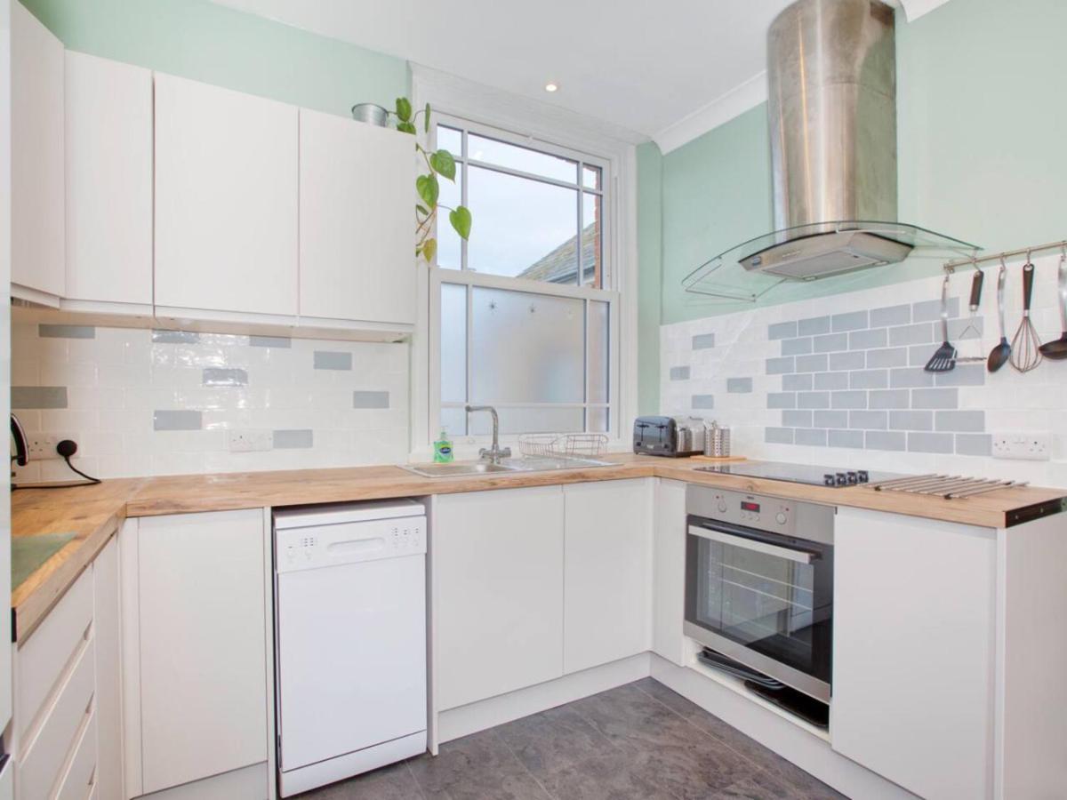 Lovely 2-Bed Apartment Colyton, Nr. Jurassic Coast Экстерьер фото